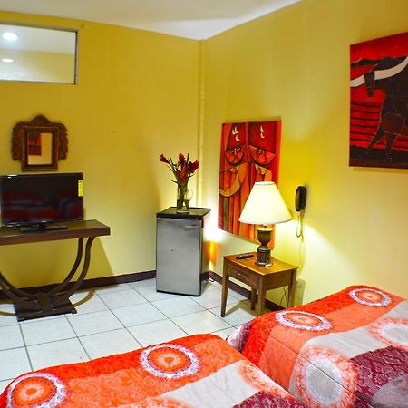 Hotel Plaza Cosiguina 奇南德加 外观 照片