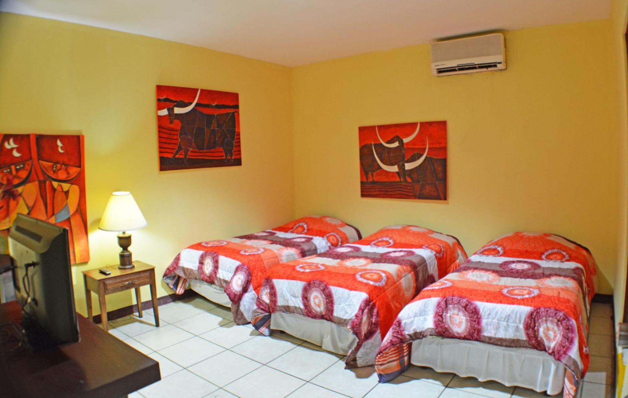 Hotel Plaza Cosiguina 奇南德加 外观 照片